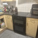 Small kitchen before refurbishment